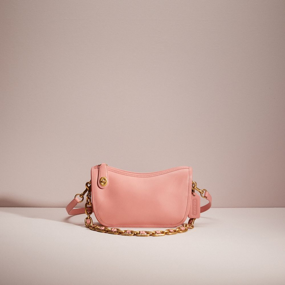 CG234 - Restored Swinger Bag With Chain Brass/Candy Pink