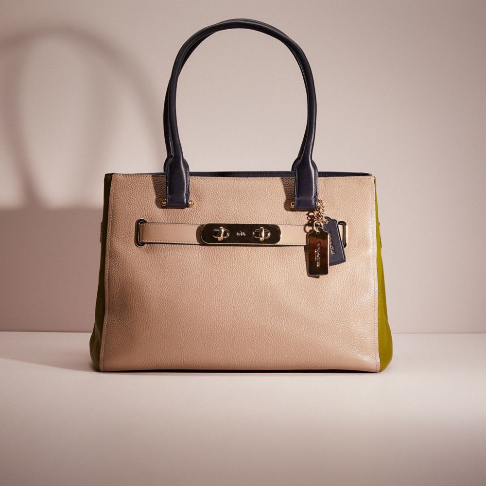 CG653 - Restored Swagger Carryall In Colorblock Gold/Stone