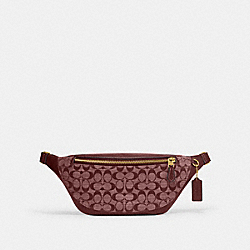 Warren Belt Bag In Signature Chambray - CG994 - Brass/Wine