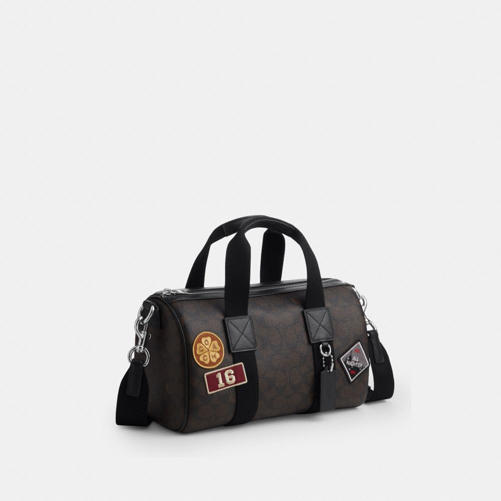 EXPLORER DUFFLE BAG 28 IN SIGNATURE CANVAS WITH PATCHES