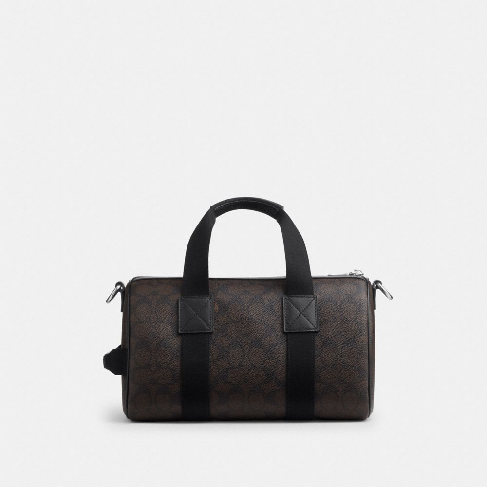 EXPLORER DUFFLE BAG 28 IN SIGNATURE CANVAS WITH PATCHES