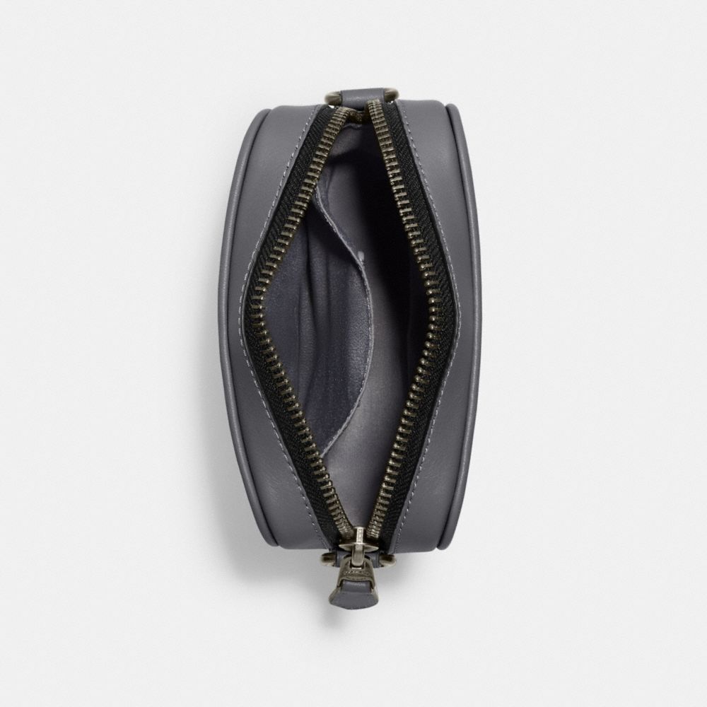 SULLIVAN CROSSBODY IN SIGNATURE LEATHER