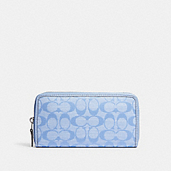 COACH CH095 Accordion Wallet In Signature Chambray SILVER/LIGHT BLUE