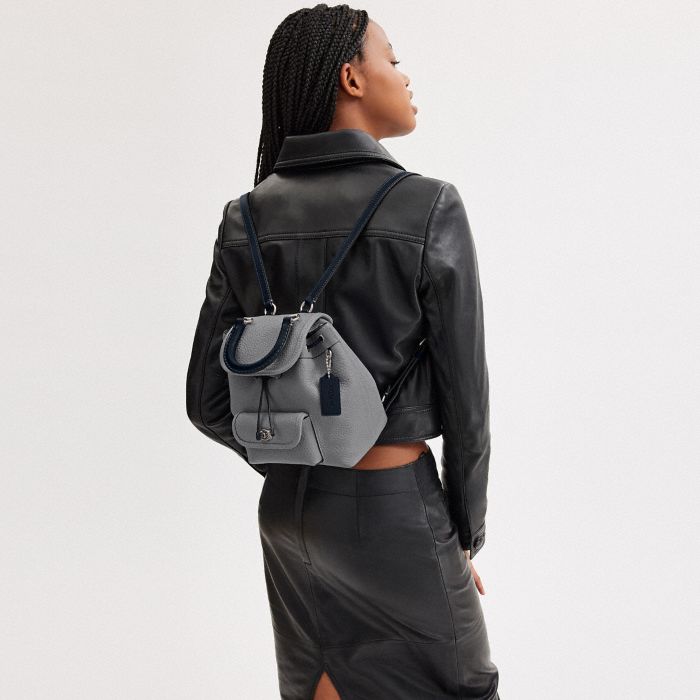 RIYA BACKPACK 21 IN COLORBLOCK