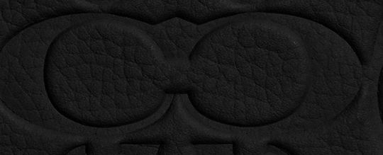 ZIP CARD CASE IN SIGNATURE LEATHER