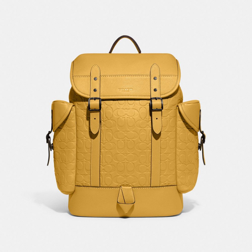 Hitch Backpack In Signature Leather - CH767 - Yellow Gold