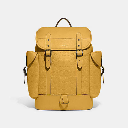 CH767 - Hitch Backpack In Signature Leather Yellow Gold