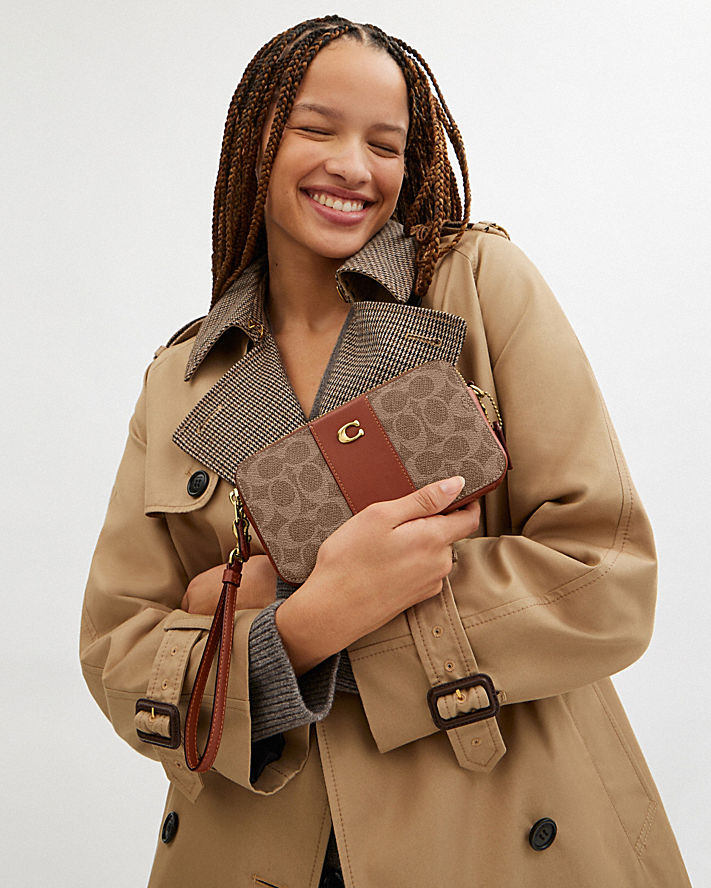 KIRA CROSSBODY BAG IN COLORBLOCK SIGNATURE CANVAS KIRA CROSSBODY BAG IN COLORBLOCK SIGNATURE CANVAS