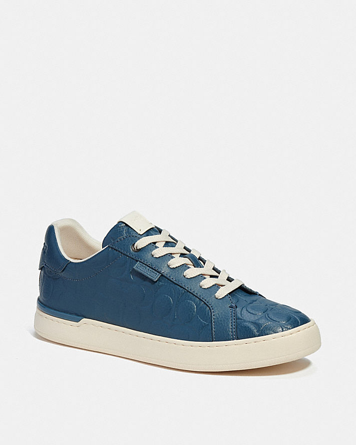 LOWLINE LOW TOP SNEAKER IN SIGNATURE LEATHER