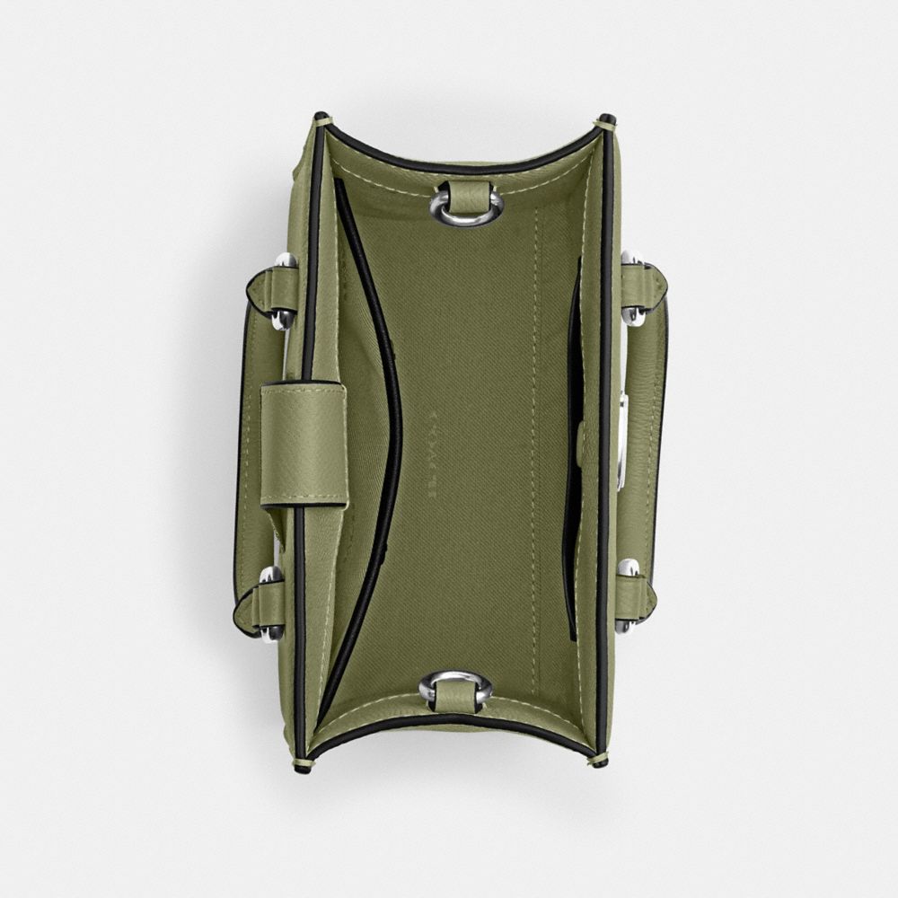 TOTE 16 經典 SIGNATURE 帆布襯裡托特手袋