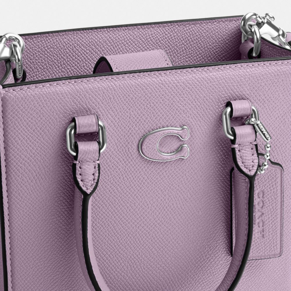 TOTE 16 經典 SIGNATURE 帆布襯裡托特手袋