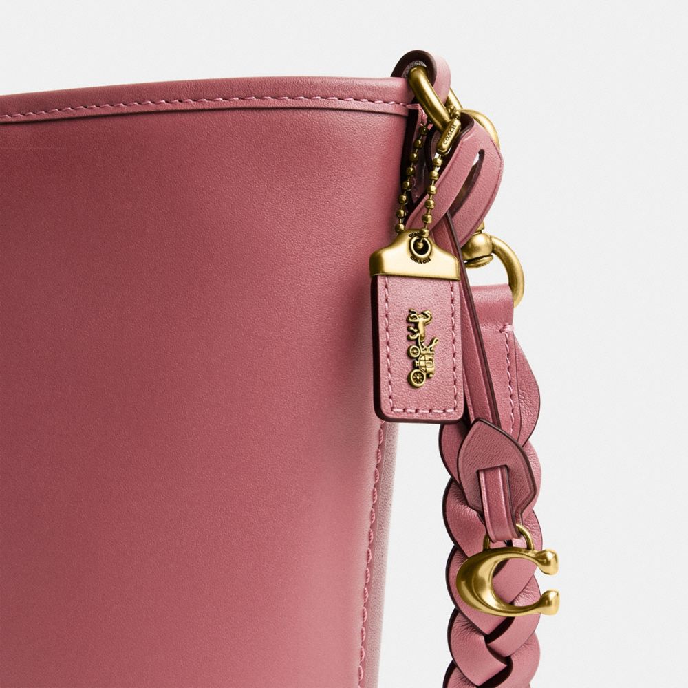 DAKOTA 16 編織水桶包