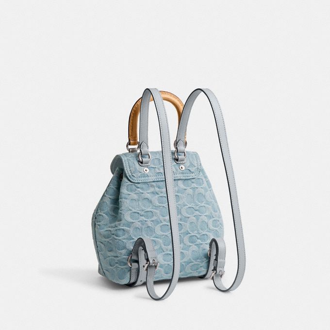 COACH Official Site Official page | RIYA BACKPACK 21 IN SIGNATURE