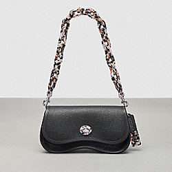 Wavy Dinky In Coachtopia Leather - CK113 - Black