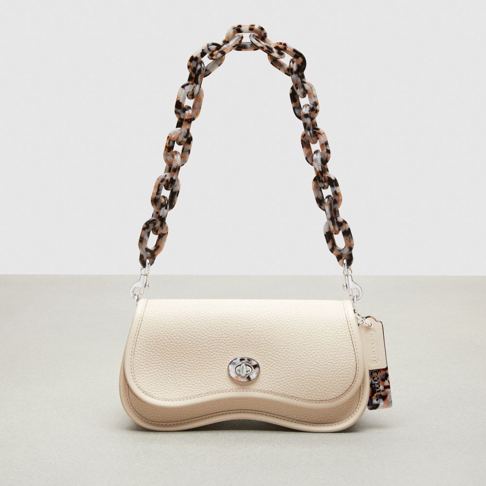 Wavy Dinky In Coachtopia Leather - CK113 - Cloud