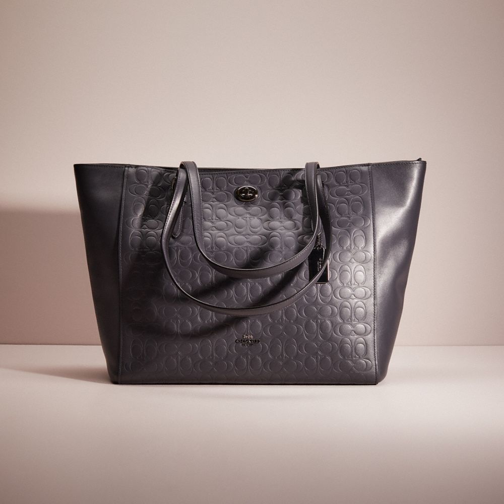 CL206 - Restored Turnlock Tote In Signature Leather Gunmetal/Midnight Navy