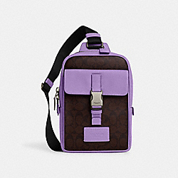 Track Pack In Colorblock Signature Canvas - CL432 - Qb/Mahogany/Iris