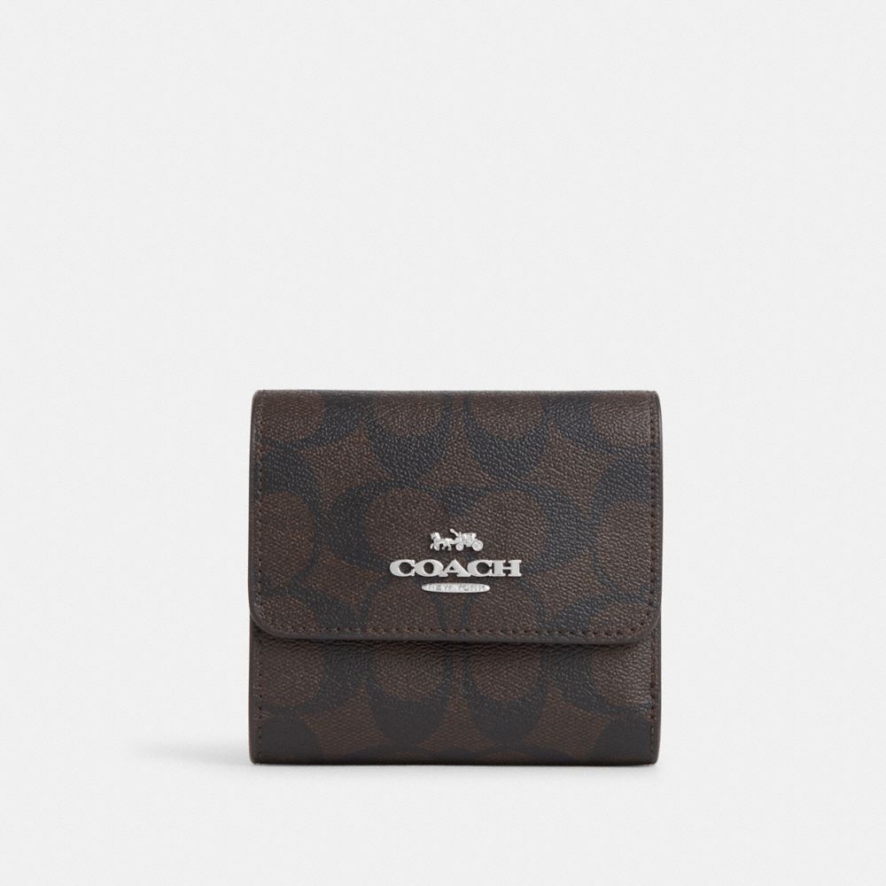 COACH CL472 Small Trifold Wallet In Signature Canvas With Colorblock Interior SV/BROWN/IRIS MULTI