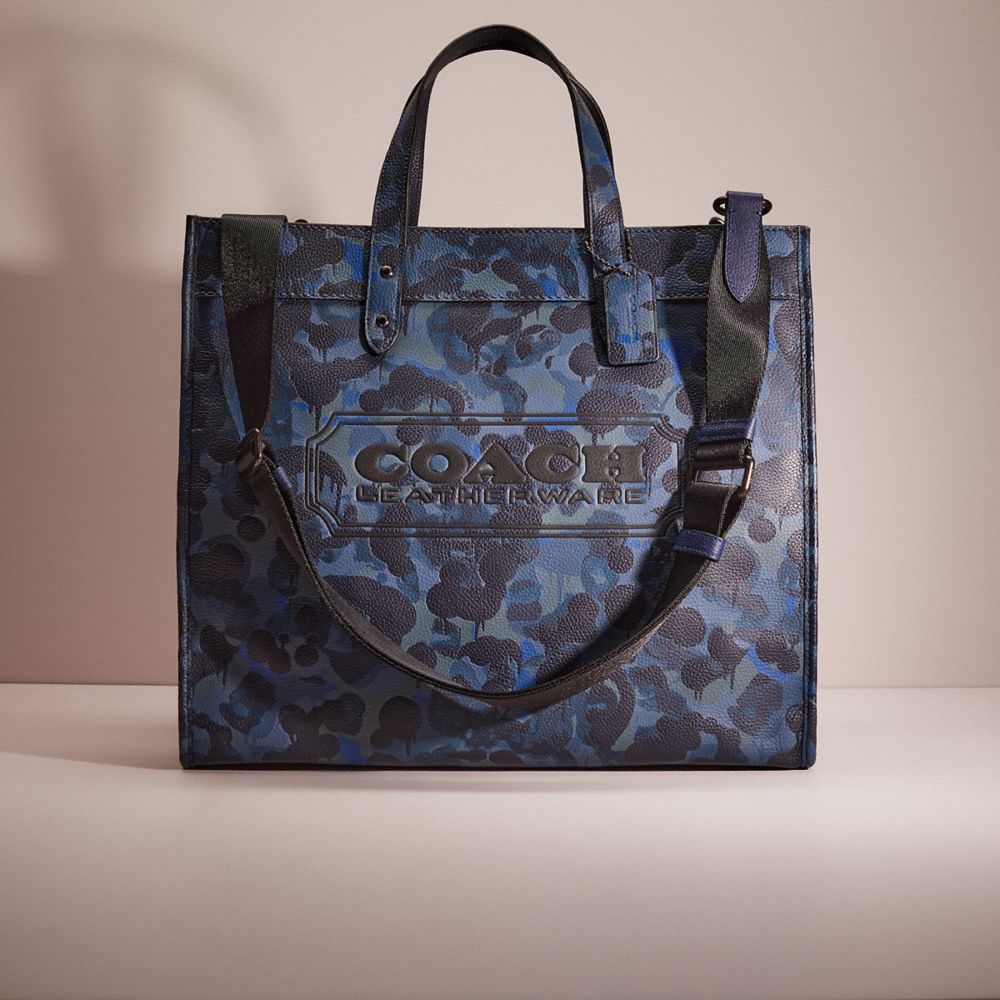 CL538 - Restored Field Tote 40 With Camo Print Blue/Midnight Navy