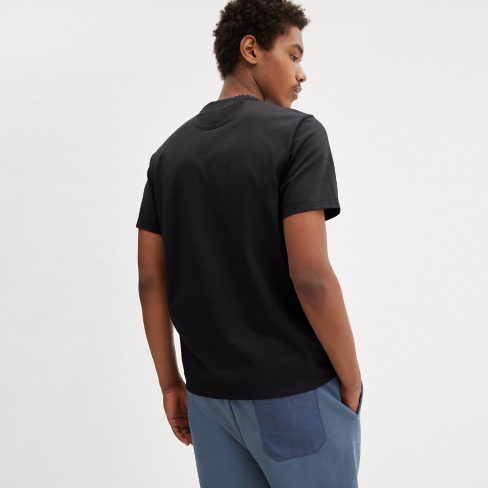 ESSENTIAL T-SHIRT