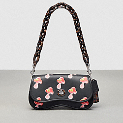 Wavy Dinky In Coachtopia Leather With Mushroom Print - CL760 - Black