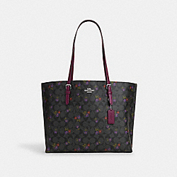 Mollie Tote In Signature Canvas With Country Floral Print - CM073 - Silver/Graphite/Deep Berry