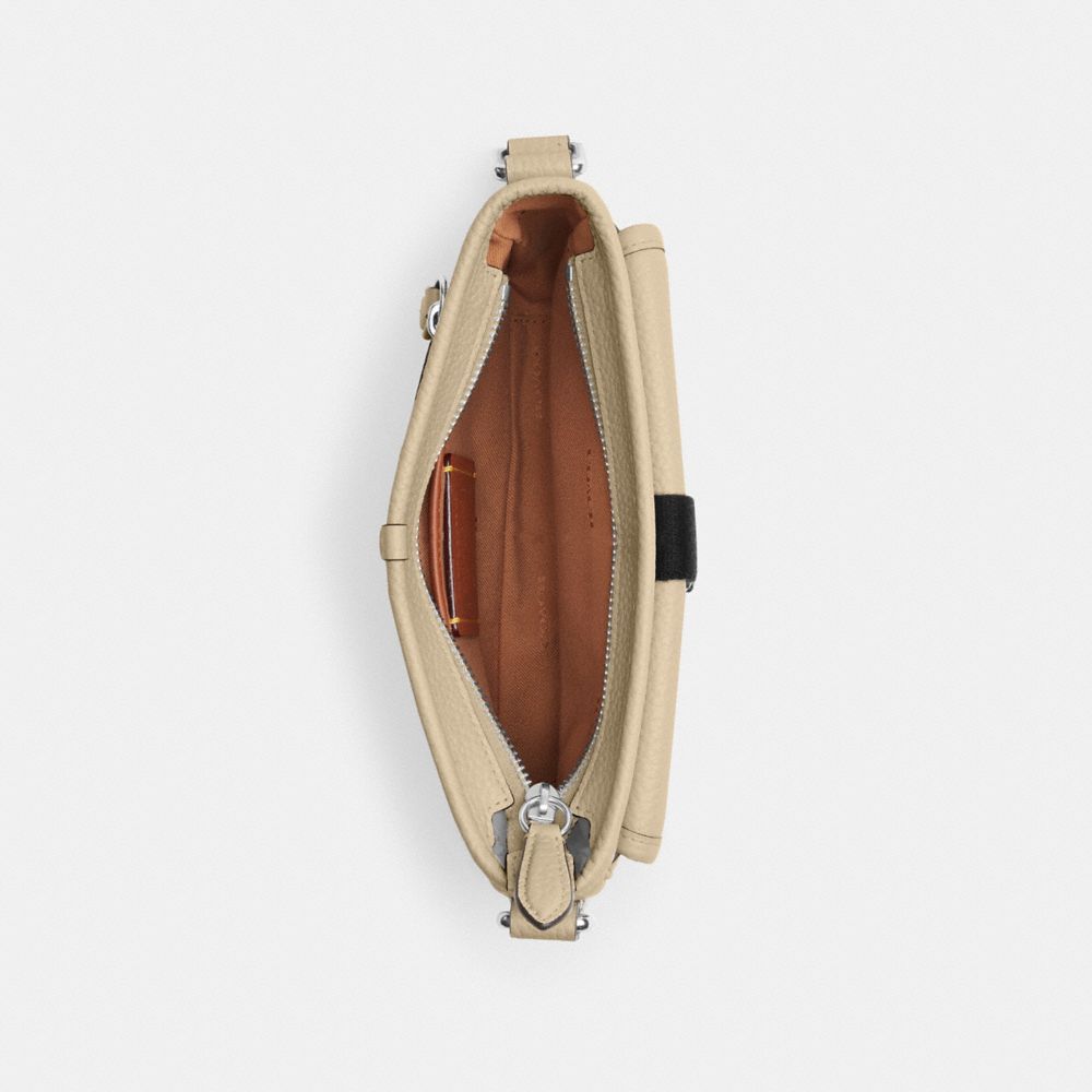 BECK 輕薄斜背手袋