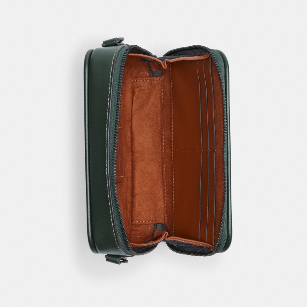 CHARTER 迷你經典 SIGNATURE 緹花面料輕薄斜背手袋