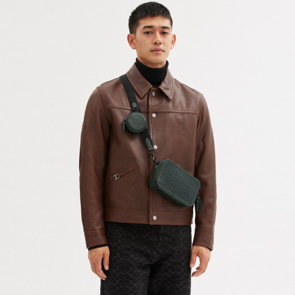 CHARTER 迷你經典 SIGNATURE 緹花面料輕薄斜背手袋