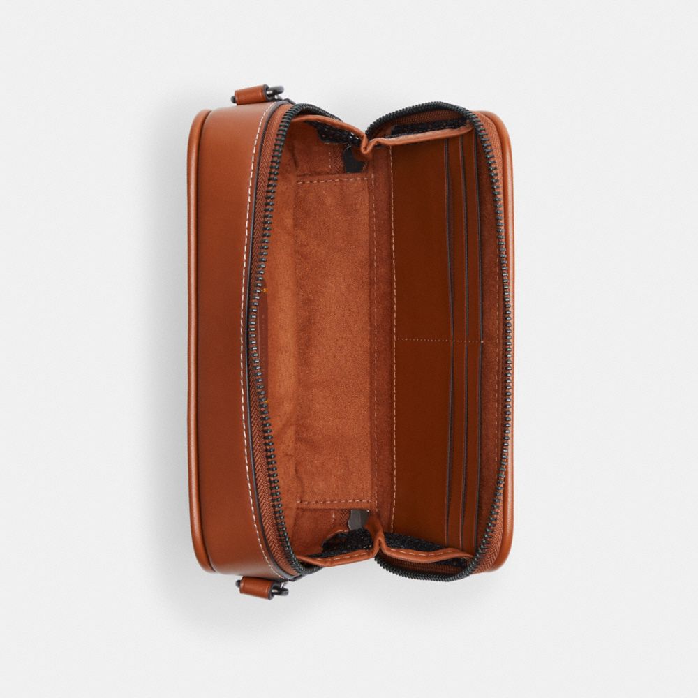 CHARTER 迷你經典 SIGNATURE 緹花面料輕薄斜背手袋