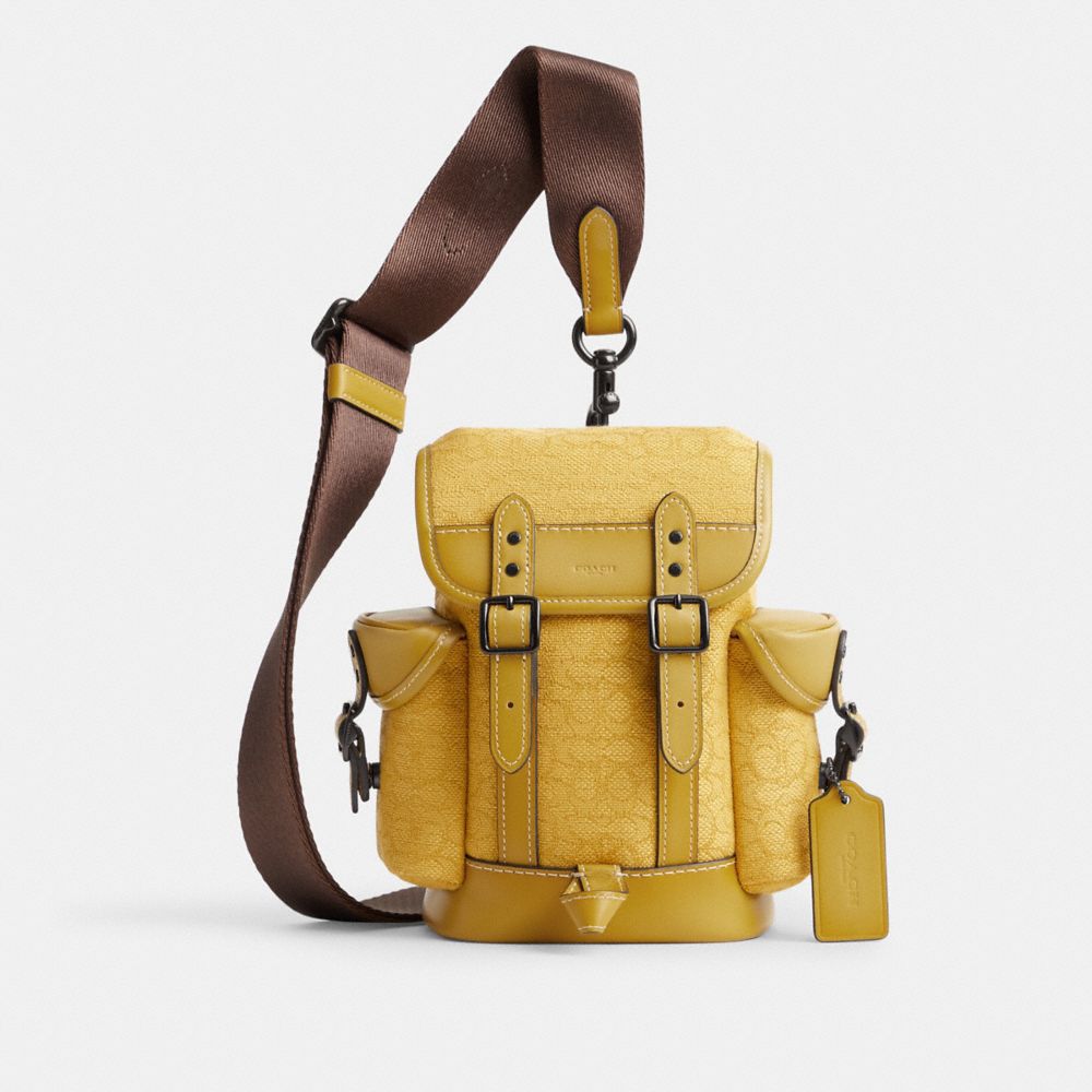 COACH CM374 Hitch Backpack 13 In Micro Signature Jacquard YELLOW/FLAX