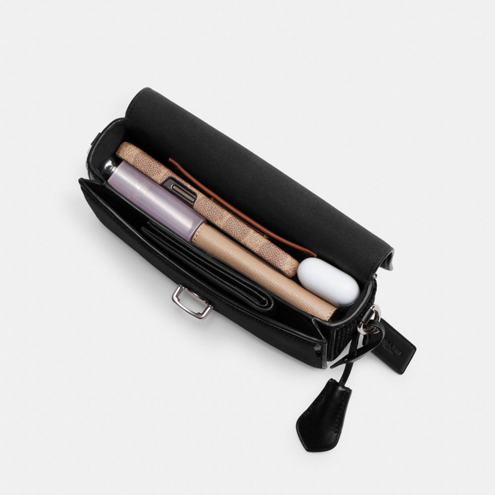 STUDIO BAGUETTE 亮片手袋