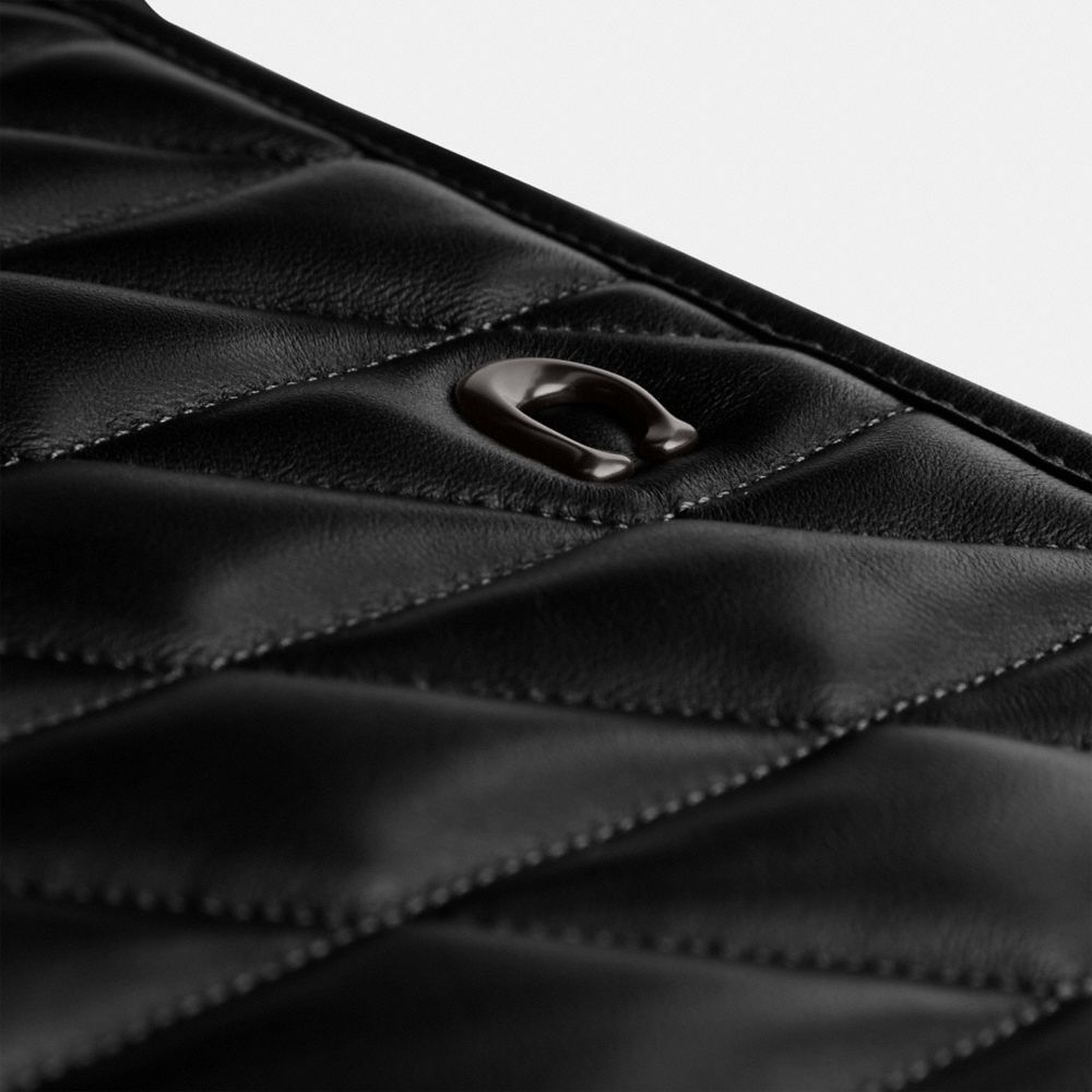 POUCH 33 絎縫手拿包