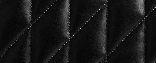 POUCH 33 絎縫手拿包