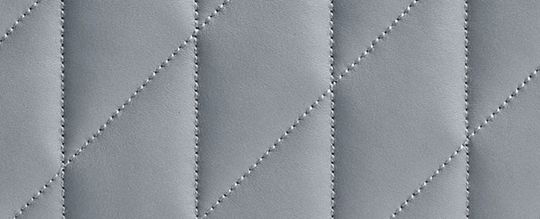 POUCH 28 絎縫手拿包