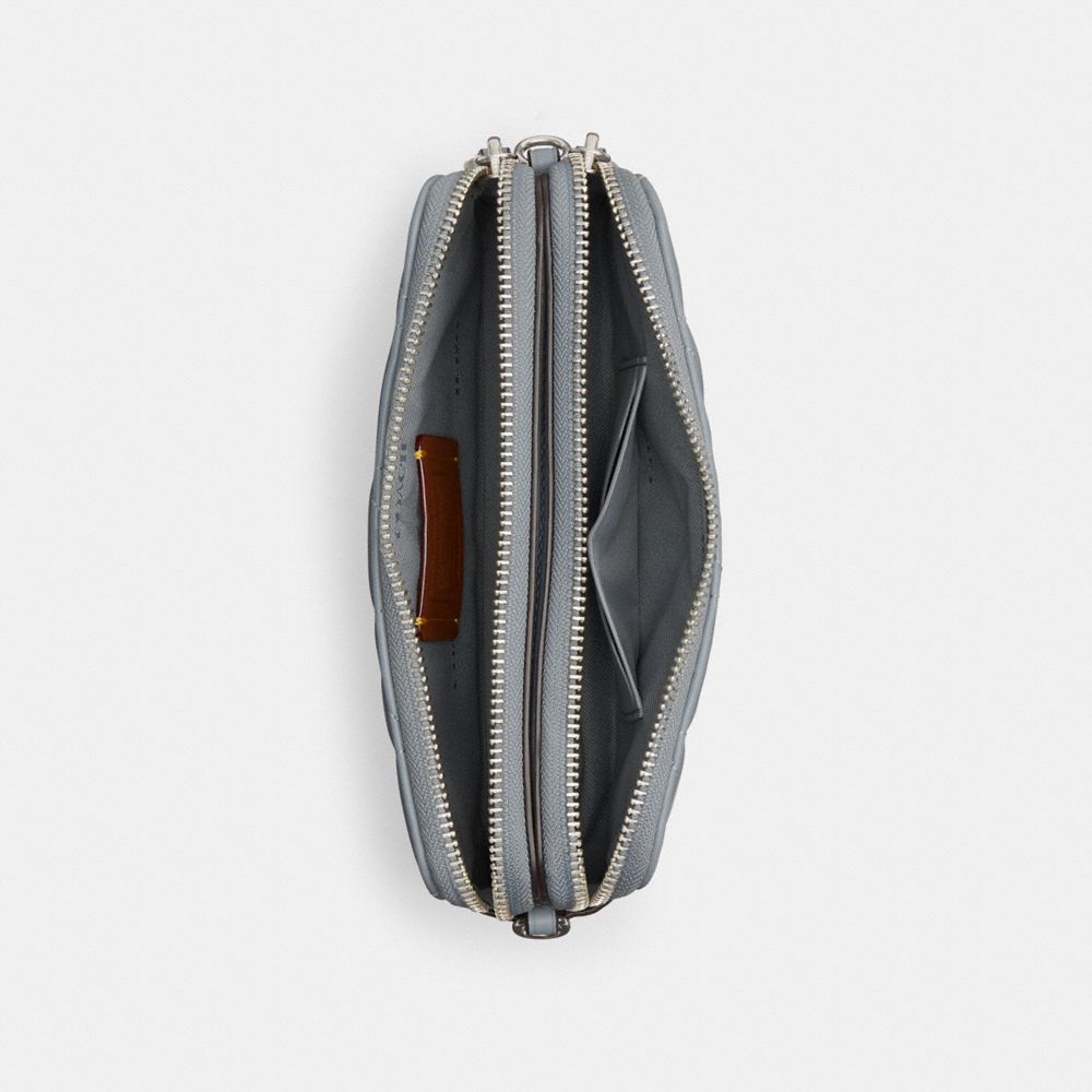 KIRA 絎縫斜背手袋