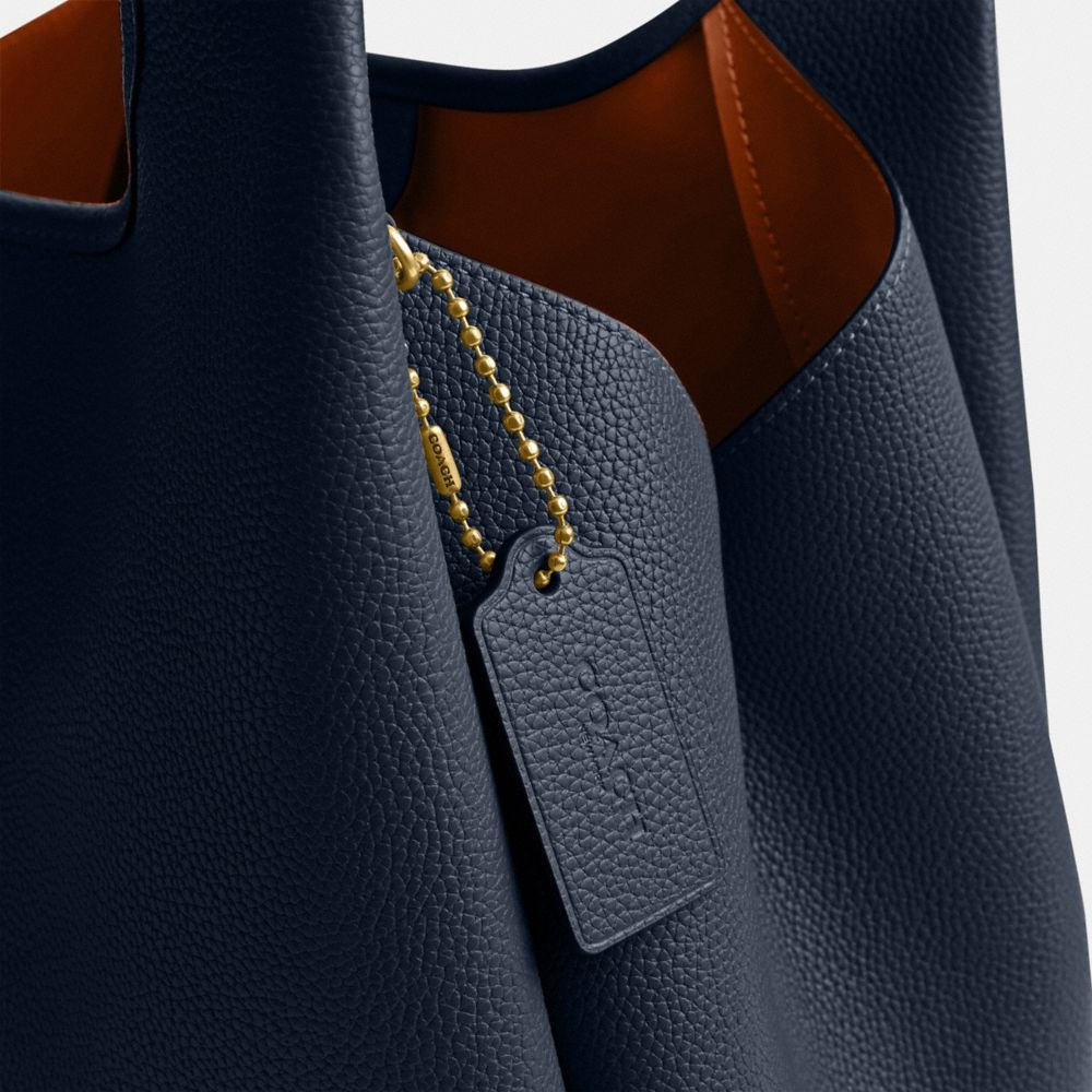 LANA SHOULDER BAG