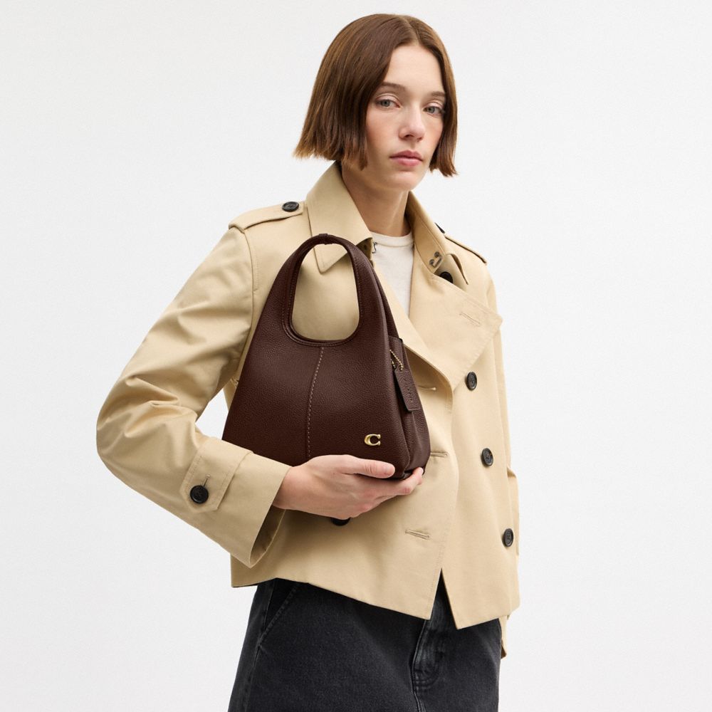 Lana Shoulder Bag 23 | Coach New Zealand