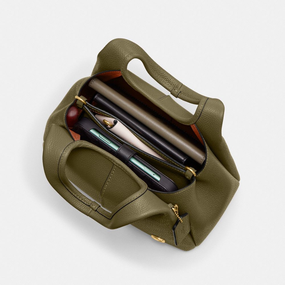 LANA SHOULDER BAG 23