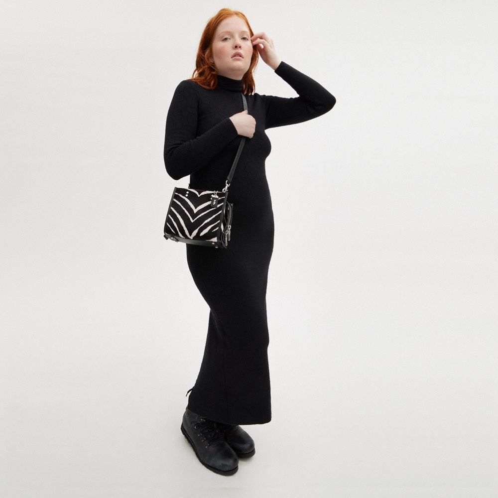 ROGUE 20 斑馬紋印花小牛毛皮手袋