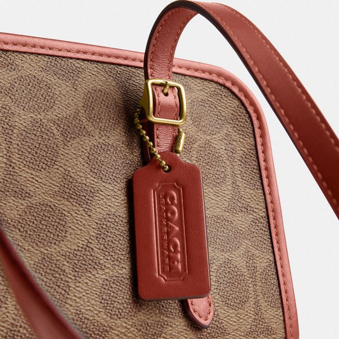 SWING ZIP 經典SIGNATURE 帆布手袋| COACH 官方網站Official page