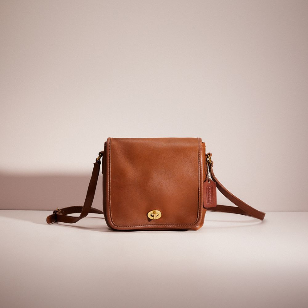 CM652 - Vintage Companion Flap Bag Tan