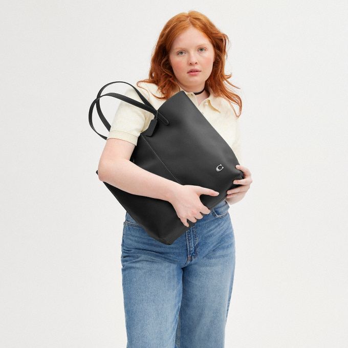 Nomad coach top bag