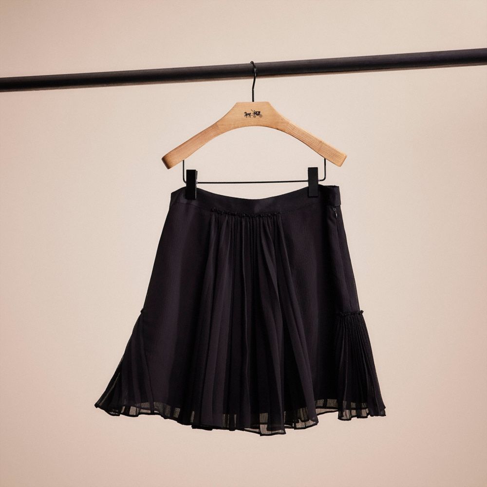 CN513 - Restored Pleated Skirt Black
