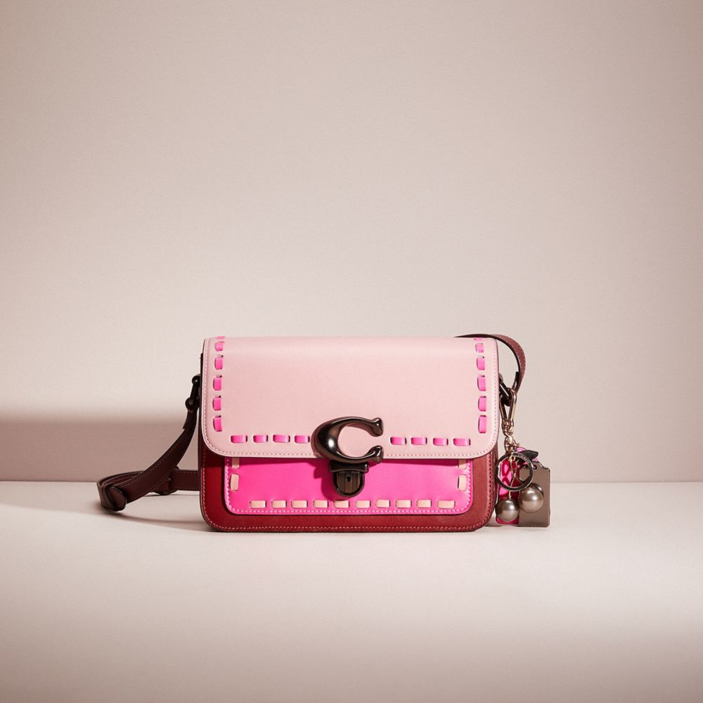 CN840 - Upcrafted Studio Shoulder Bag In Colorblock Pewter/Pink Multi
