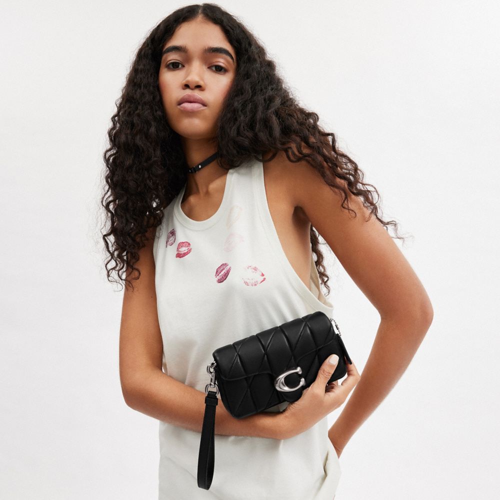 TABBY 豐盈絎縫手腕包