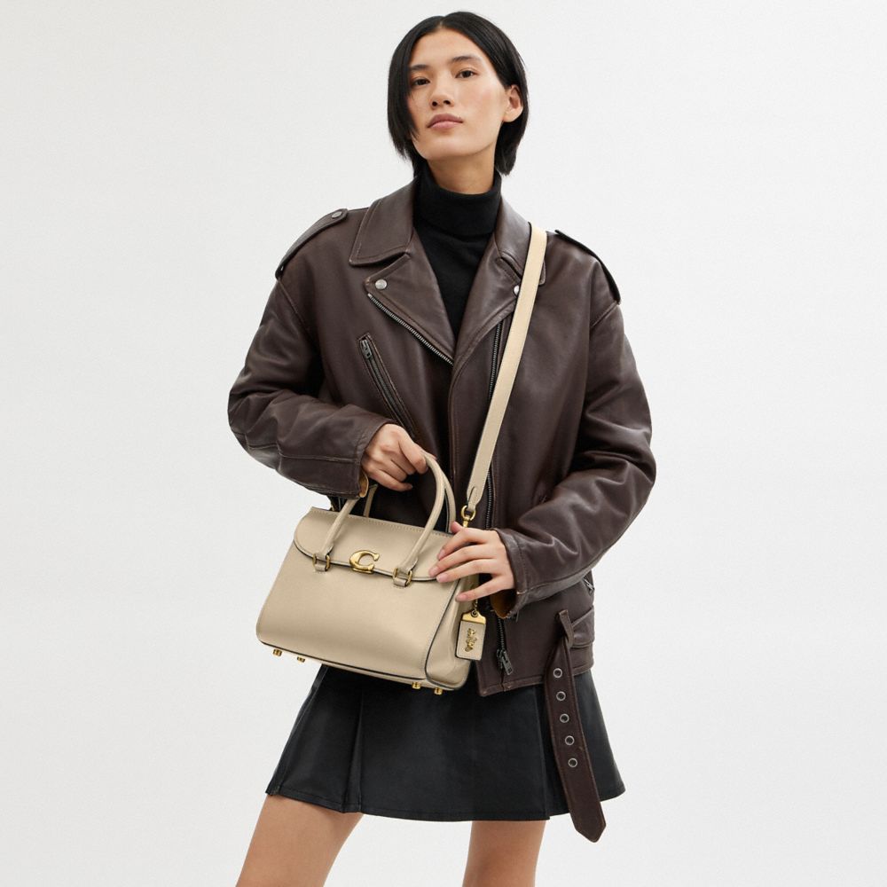 BROOME CARRYALL