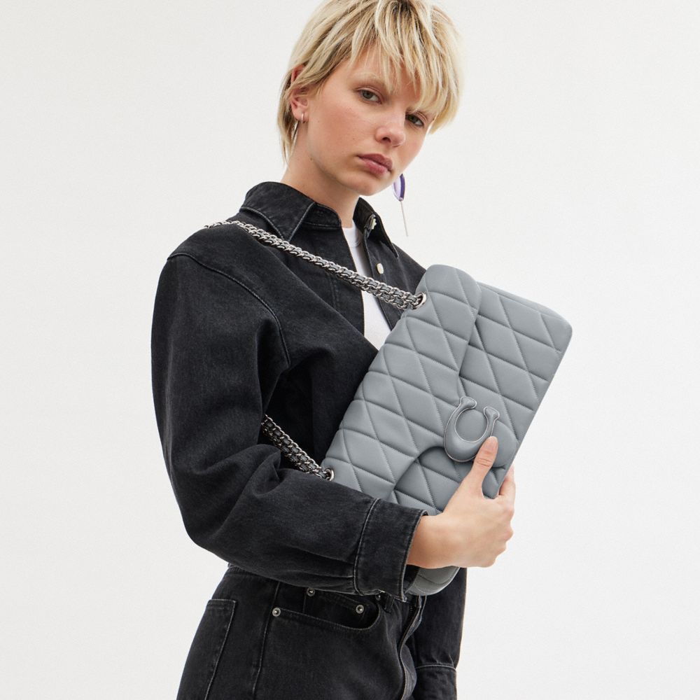 TABBY 33 絎縫單肩手袋