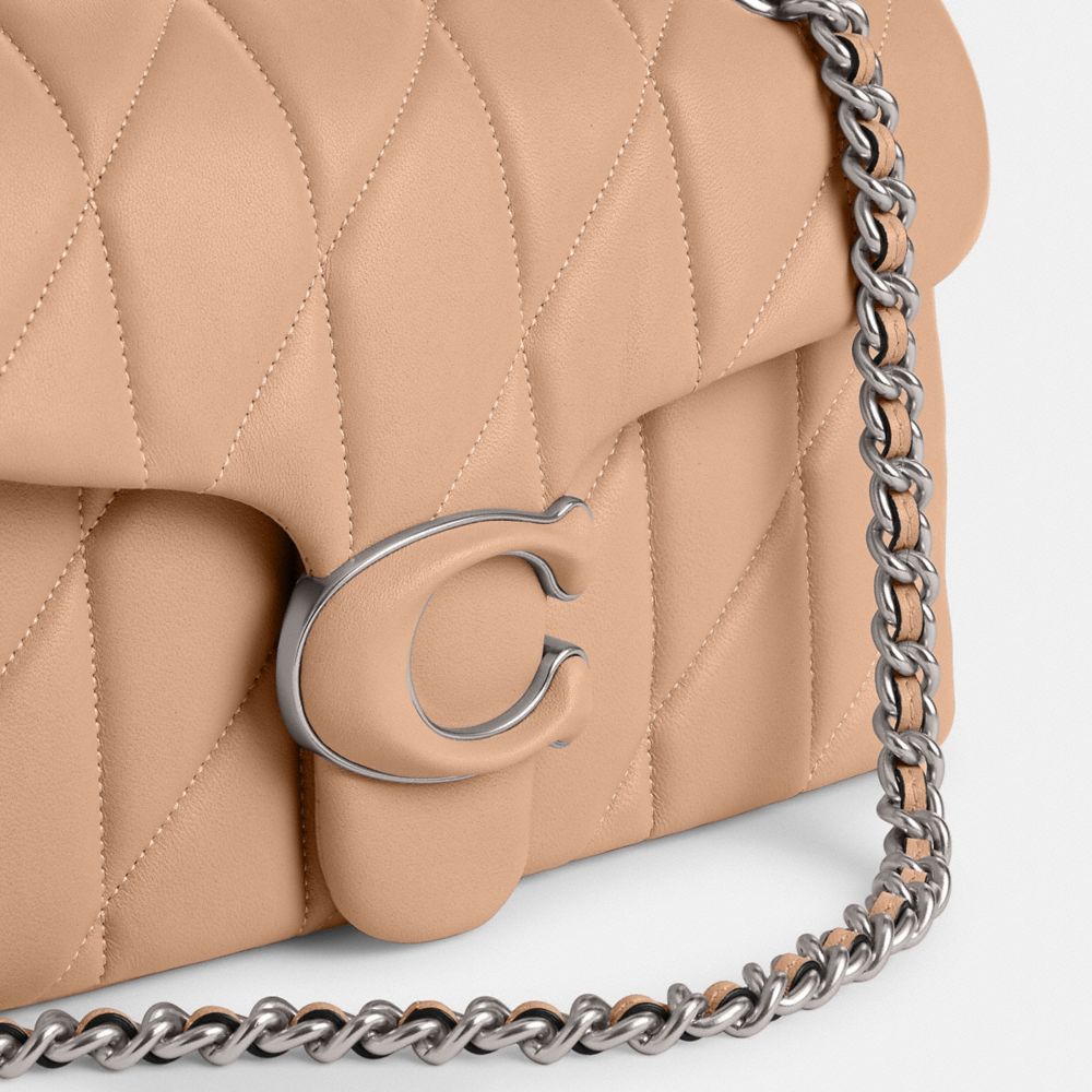 TABBY 26 絎縫單肩手袋