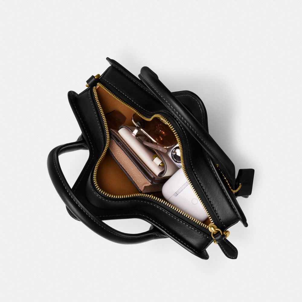 STAR BAG IN REGENERATIVE LEATHER